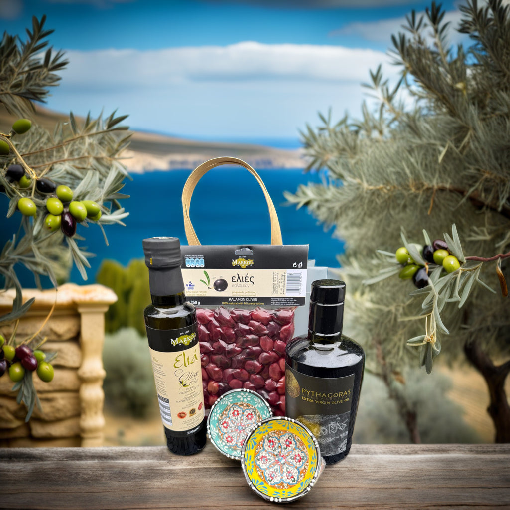 Grieks Olijfolie Cadeaupakket – Pythagoras Premium & Markou Samos met Olijven en Schaaltjes