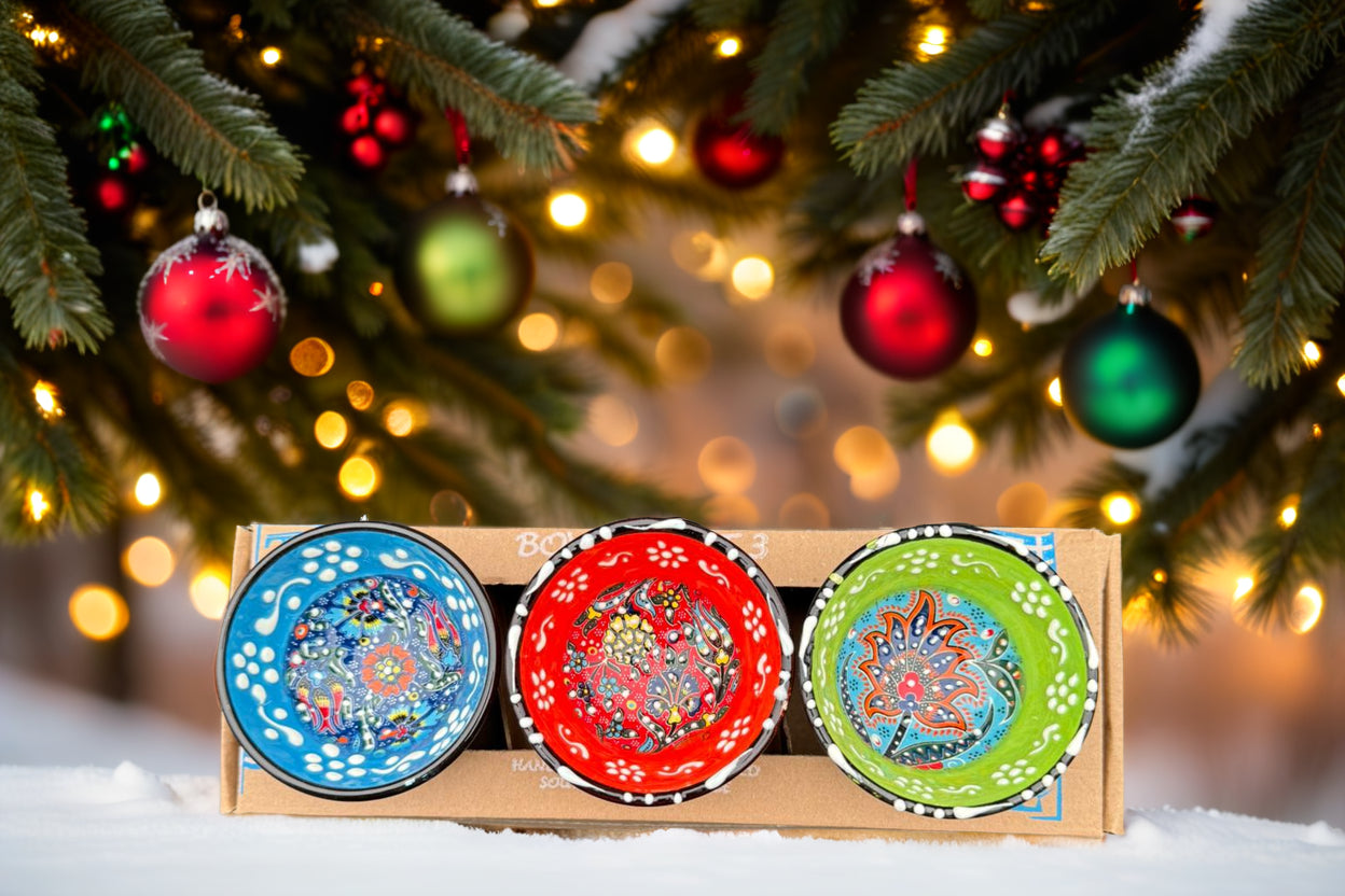 Handgemaakte & Handbeschilderde Keramieken Schaaltjes uit Rhodos (Set van 3) – 1