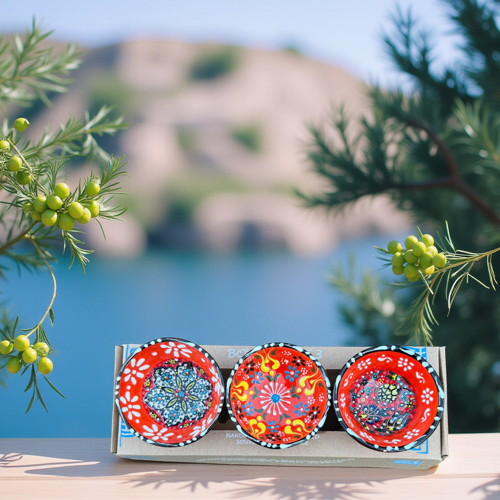 Handgemaakte & Handbeschilderde Keramieken Schaaltjes uit Rhodos (Set van 3) – 5