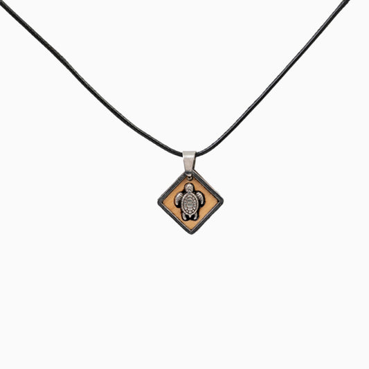 Chelona hanger met zeeschildpad van olijfhout | Olive Collection