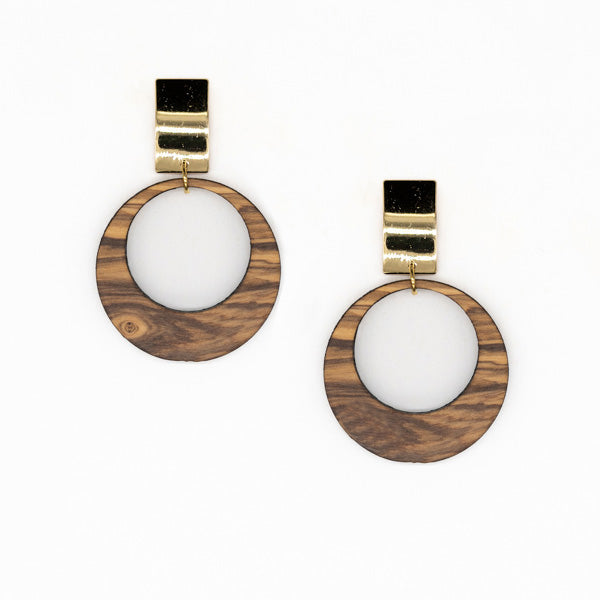 Selini oorbellen van olijfhout | Olive Collection