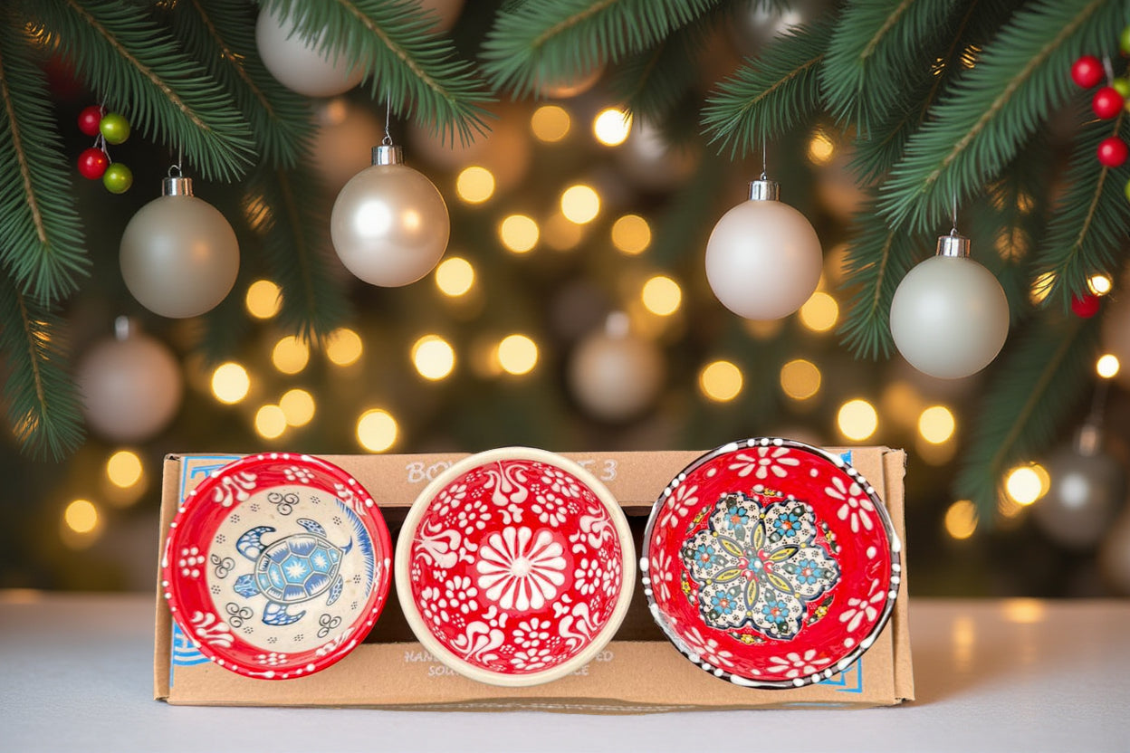 Handgemaakte & Handbeschilderde Keramieken Schaaltjes uit Rhodos (Set van 3) – 3